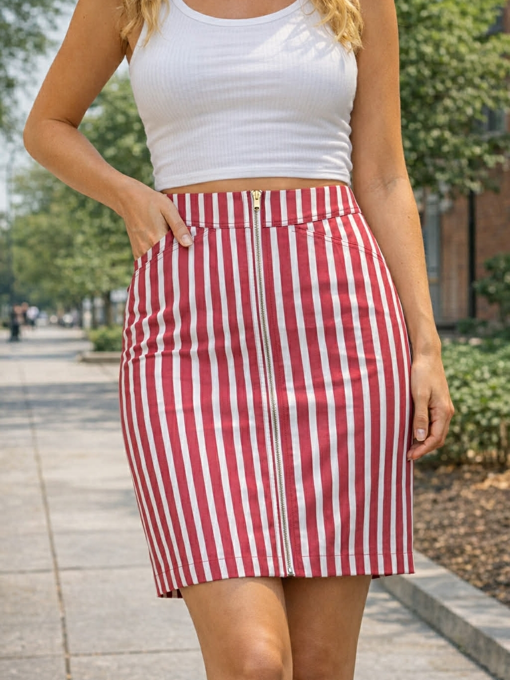 NWT Mango Red & White Vertical Striped Pencil Skirt Zip Front, SZ XXS Fits Small